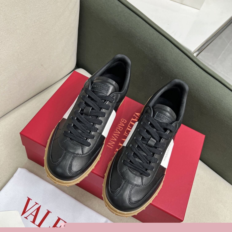 Valentino Sneakers